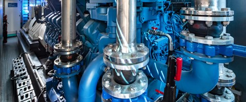 Stromversorgung_DataCenter-Leipzig_enviaTEL Unterbrechungsfreie Stromversorgung über Notstromaggregat im Datacenter Leipzig der envia TEL